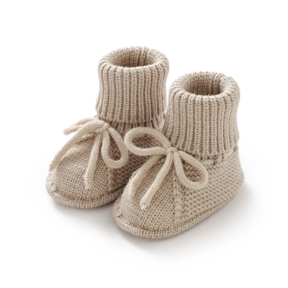 LittleMaylah™ Knitted Baby Booties (0–18M) Soft, cozy, and adorable knitted baby shoes for newborn boys and girls. Perfect for keeping tiny feet warm and stylish. Ideal for everyday wear or as a baby shower gift.