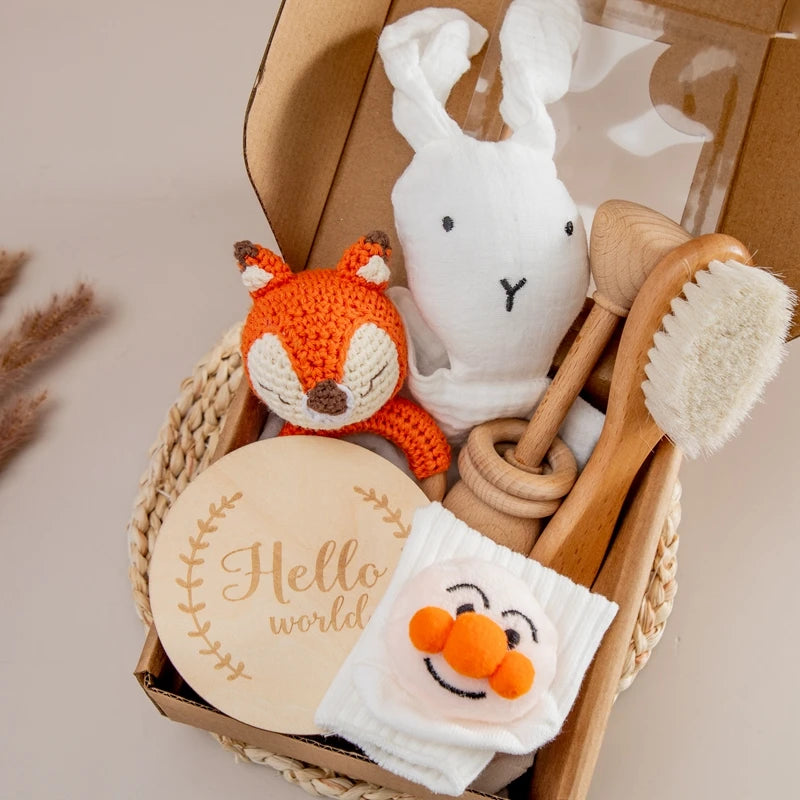 Baby Double Sided Cotton Blanket 7PCS Newborn Bath Set Gift Box Wooden Crochet Rattle Brushs Bracelet Towel For Baby Shower Gift