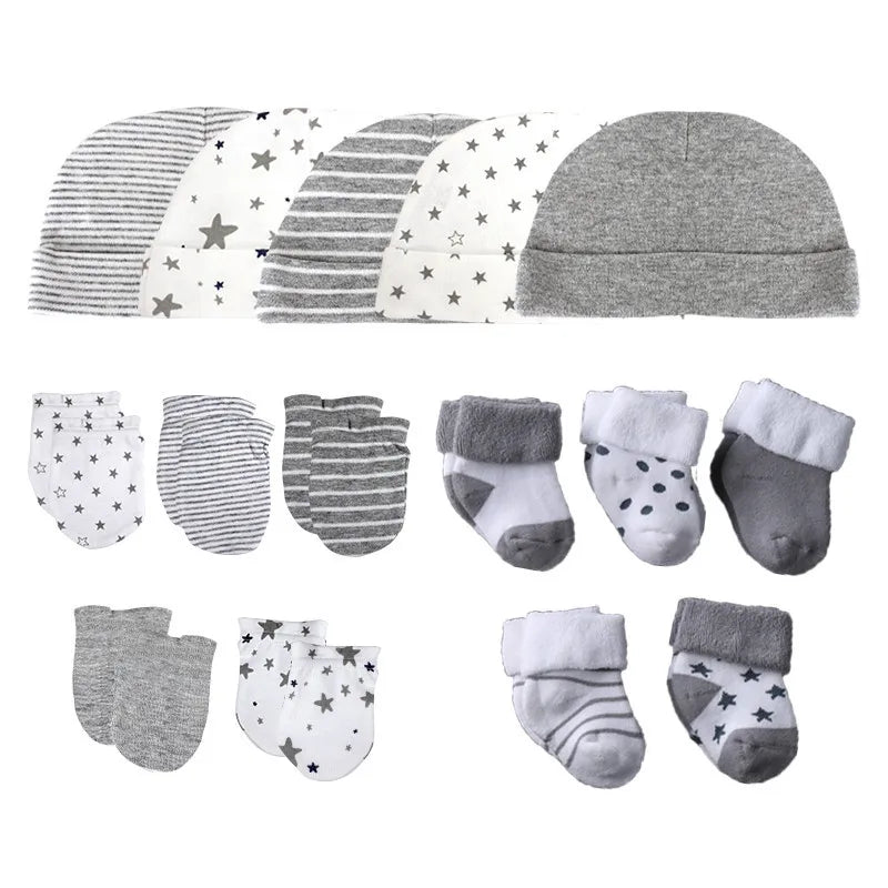 LittleMaylah™ 15-Piece Newborn Baby Accessories Set – 100% Cotton Hats, Gloves & Socks with Cartoon Prints (0-6M, Unisex)