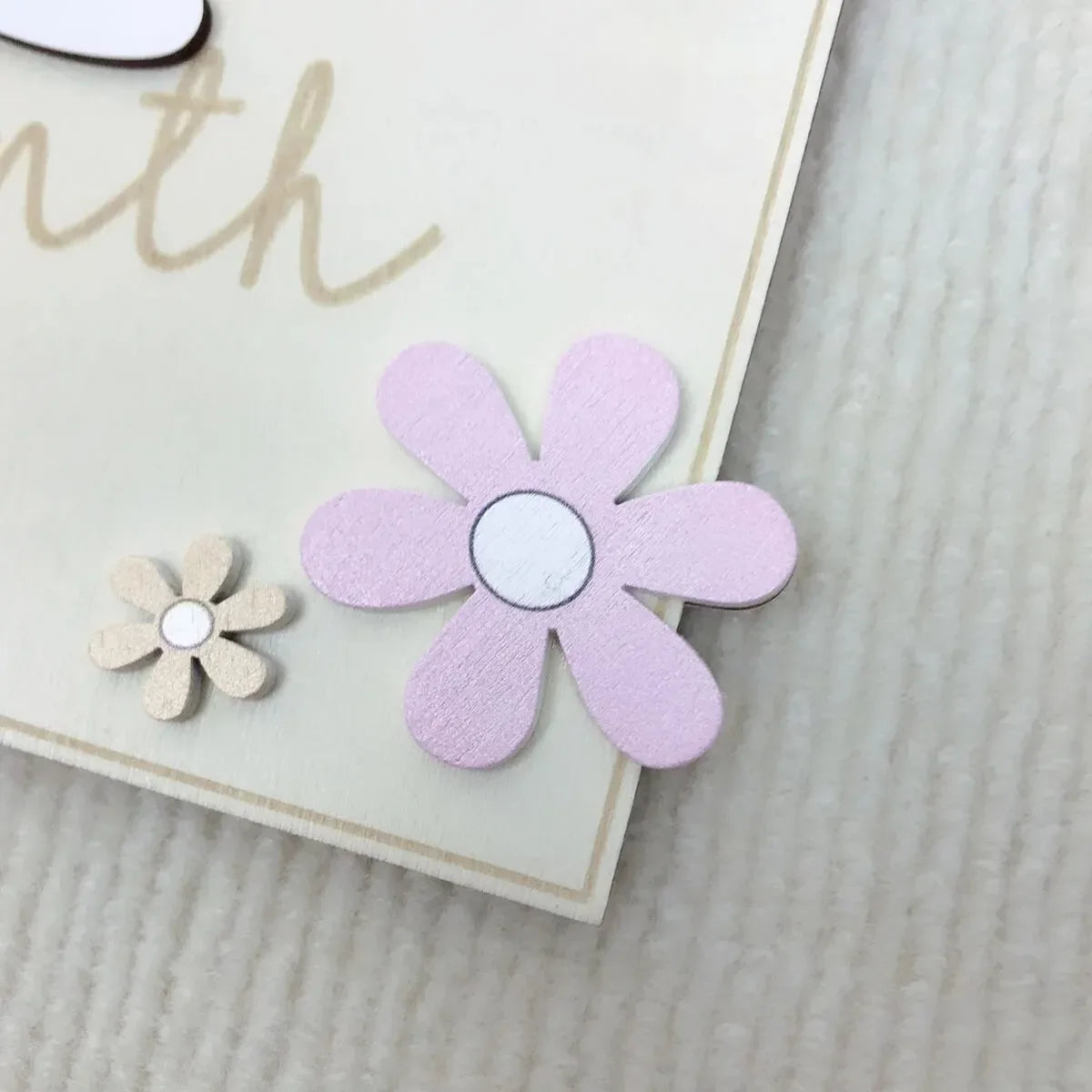 LittleMaylah™ Photography Props Baby Milestone Photo Props Wooden Baby Monthly Milestone Cards 3D Flowers Double Sides