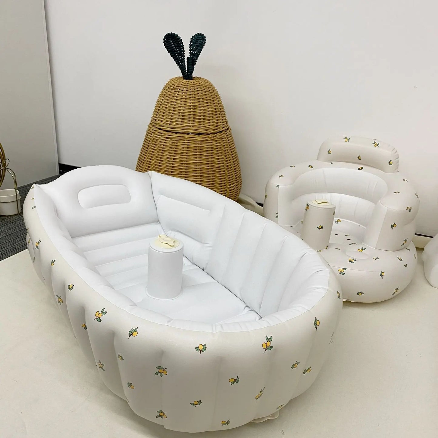 LittleMaylah™ Baby Inflatable Bathtub & Pool – Portable Newborn & Kids Outdoor Bath
