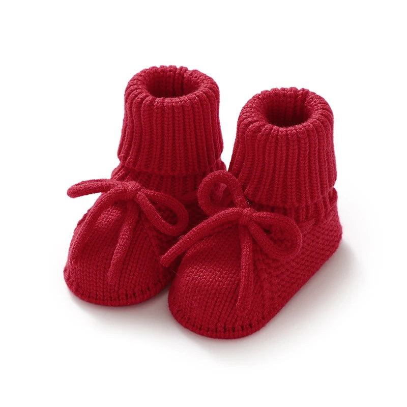 LittleMaylah™ Knitted Baby Booties (0–18M) Soft, cozy, and adorable knitted baby shoes for newborn boys and girls. Perfect for keeping tiny feet warm and stylish. Ideal for everyday wear or as a baby shower gift.