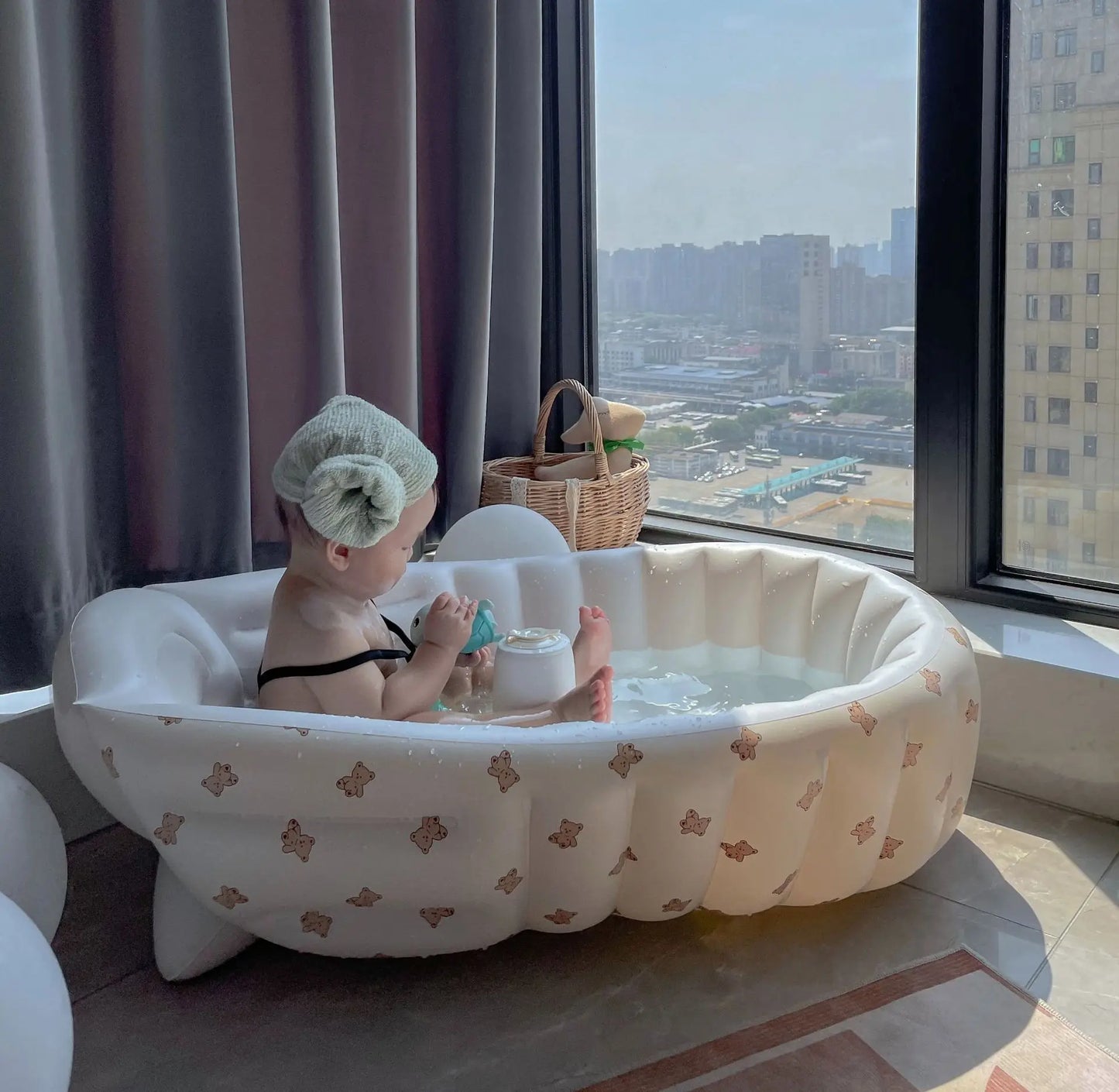 LittleMaylah™ Baby Inflatable Bathtub & Pool – Portable Newborn & Kids Outdoor Bath