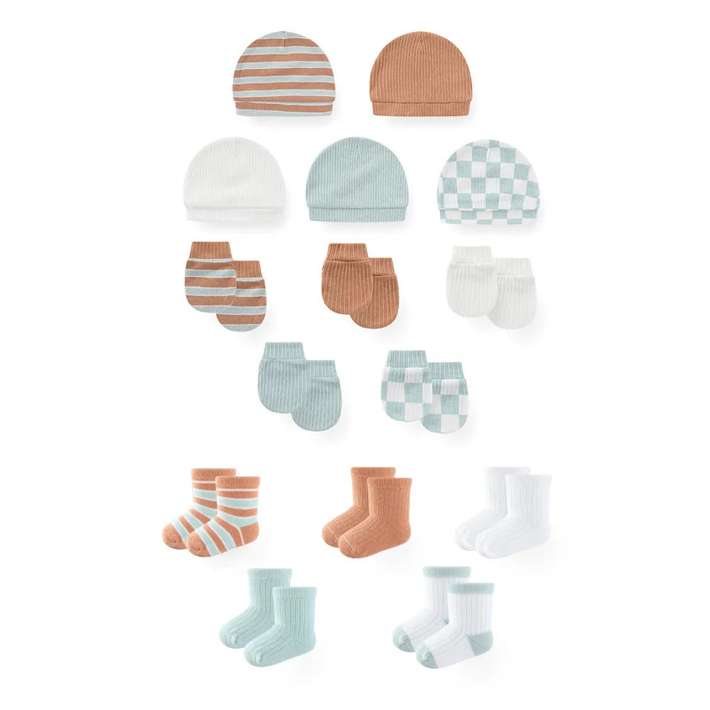 LittleMaylah™ 15-Piece Newborn Baby Accessories Set – 100% Cotton Hats, Gloves & Socks with Cartoon Prints (0-6M, Unisex)