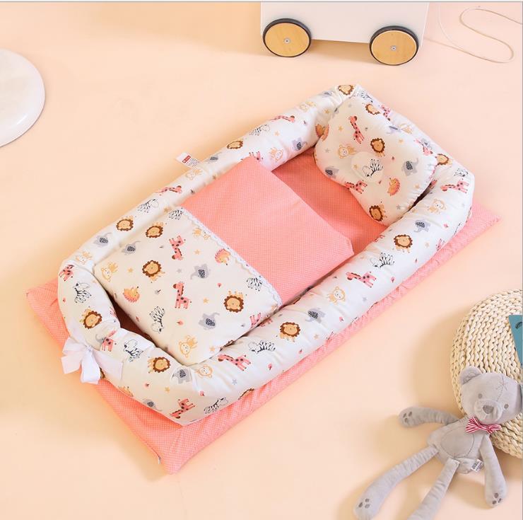 LittleMaylah™ Foldable Portable Crib
