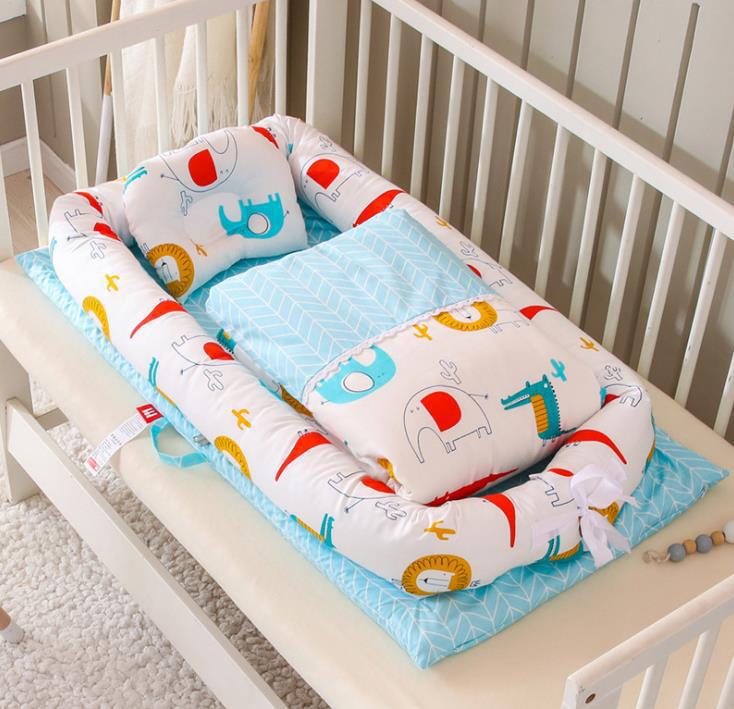 LittleMaylah™ Foldable Portable Crib