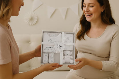 Newborn Baby Gift Set – 4 Piece White Unisex Baby Gift Box with Bodysuit, Bib, Socks & Soft Toy – Newborn Essentials for Baby Shower Gifts, Gener Reveal Gifts, New Baby Gift Hamper (White 0-3 Months)