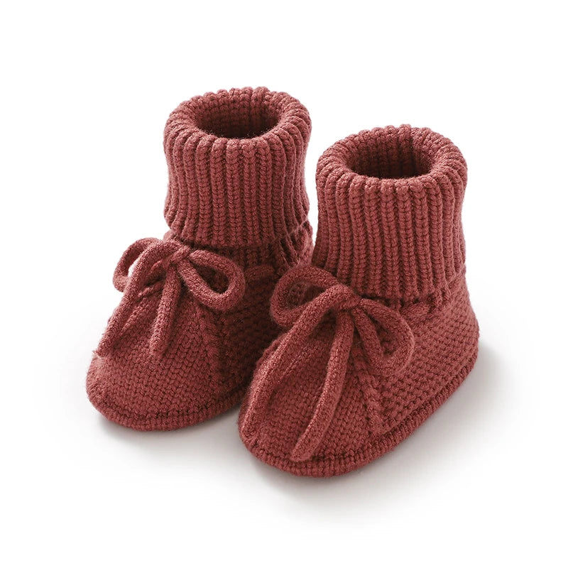 LittleMaylah™ Knitted Baby Booties (0–18M) Soft, cozy, and adorable knitted baby shoes for newborn boys and girls. Perfect for keeping tiny feet warm and stylish. Ideal for everyday wear or as a baby shower gift.