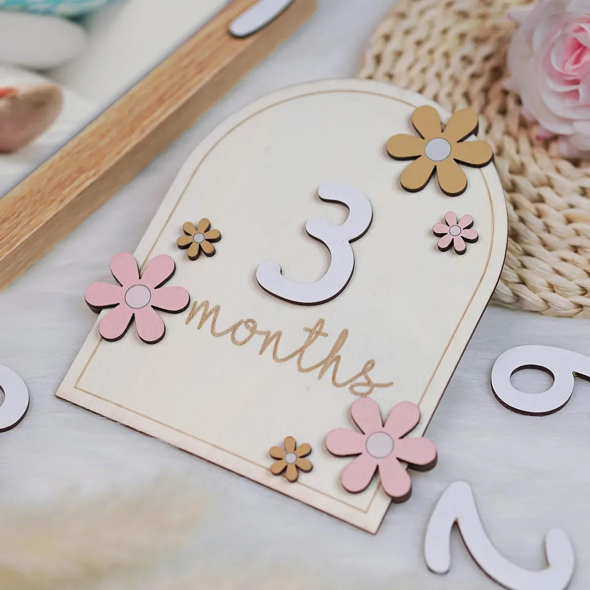 LittleMaylah™ Photography Props Baby Milestone Photo Props Wooden Baby Monthly Milestone Cards 3D Flowers Double Sides